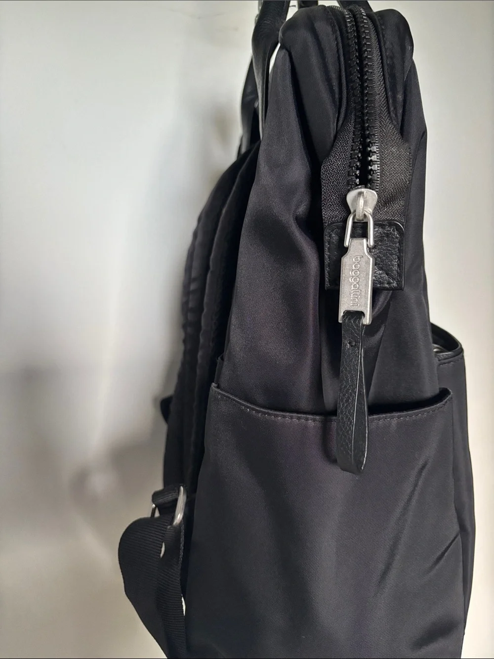 Baggallini Soho Backpack Black